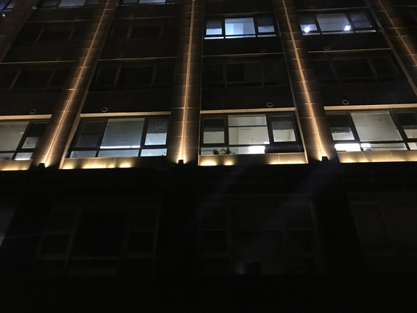 城市樓體亮化工程施工關係到亮化工程的品質【华体会app最新版
燈光】